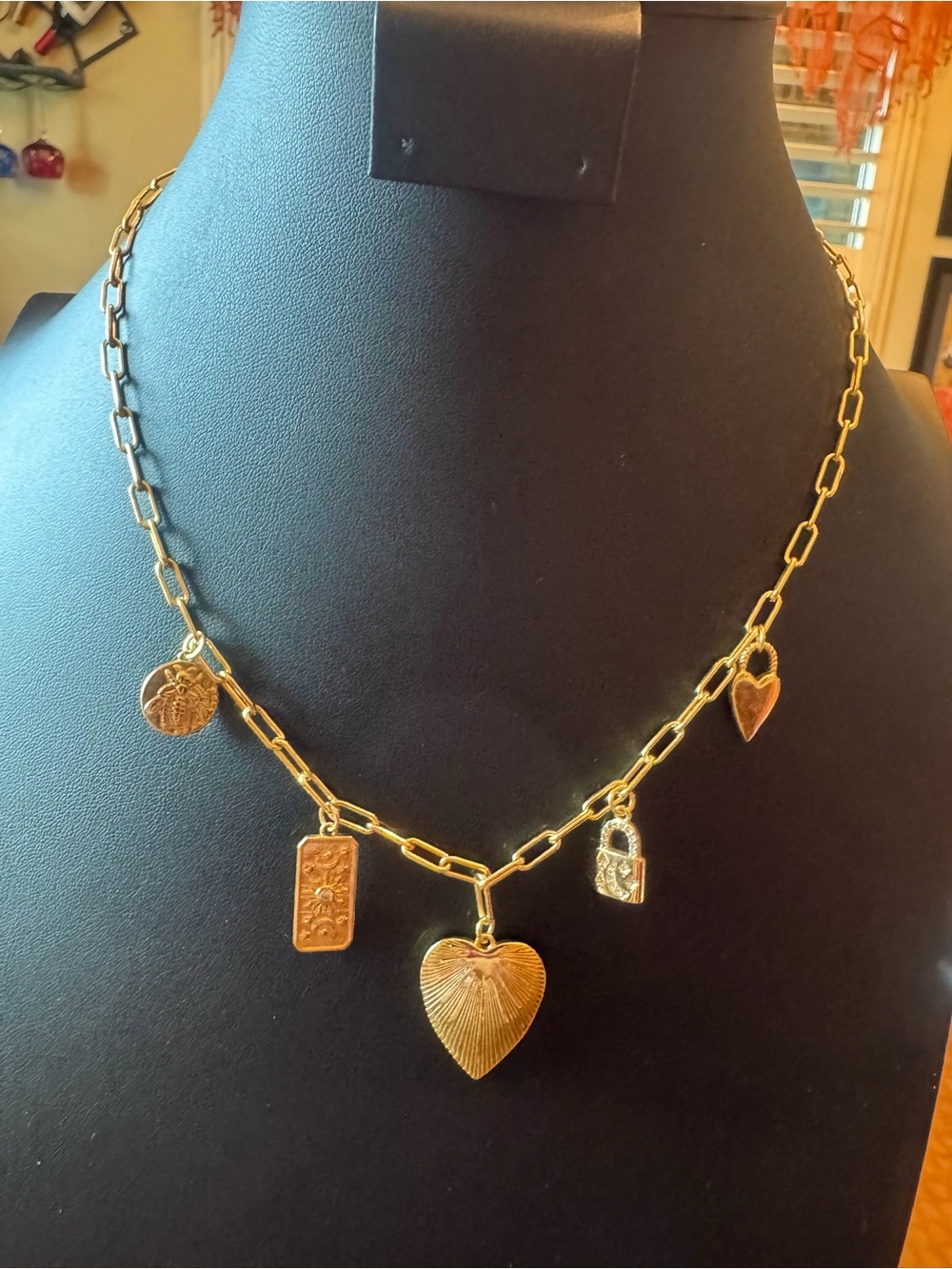 Gold Heart Charm Link Necklace - Women Jewelry